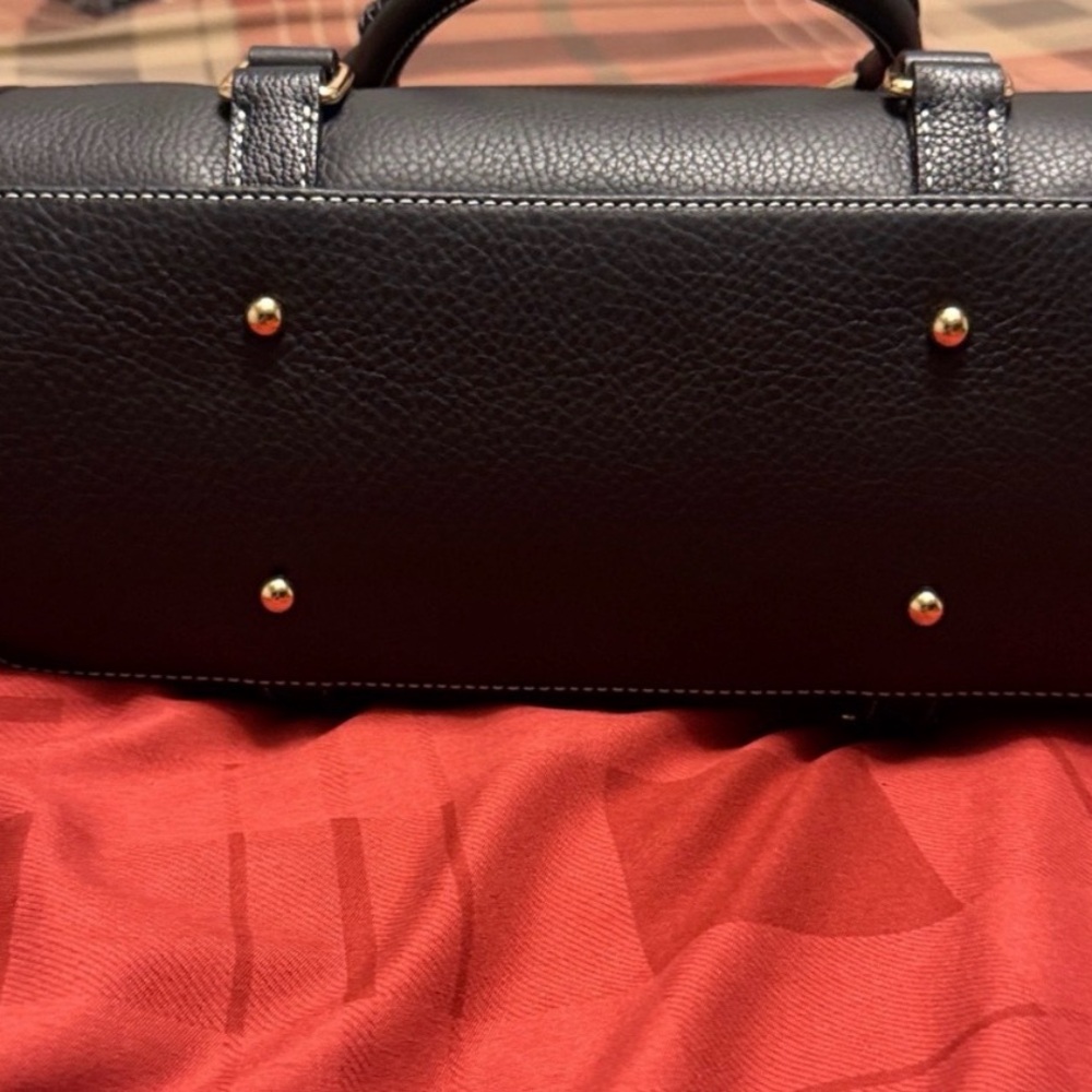 Dooney and Bourke satchel - Picture 7 of 9